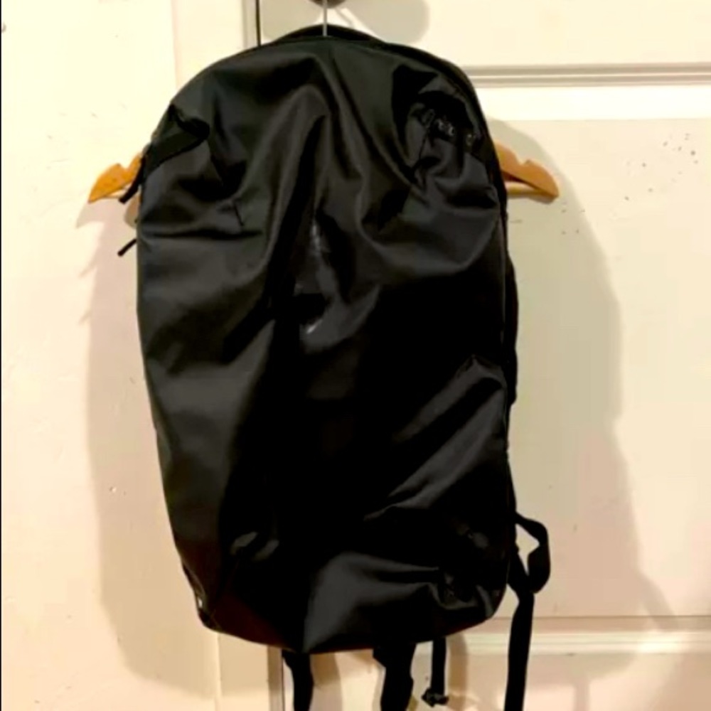 Cotopaxi Allpa 28L Travel-pack Backpack